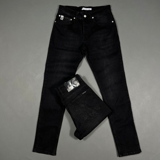 Calvin Klein Slim Fit Siyah Taşlamalı Jeans