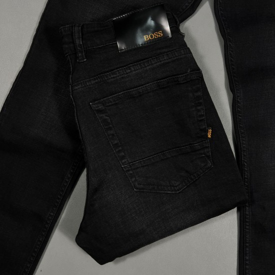 Hugo Boss Slim Fit Siyah Taşlamalı Jeans